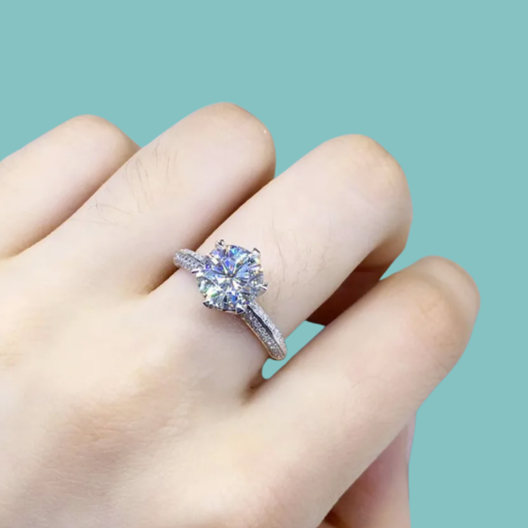 Audrey Pavé Knife Edge Moissanite Ring