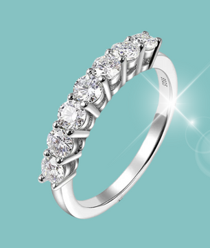 The Audrey Knife Edge Ring Set