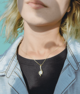 Soleil Twist Pendant