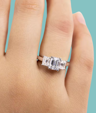 Emerald Elegance Trio Ring