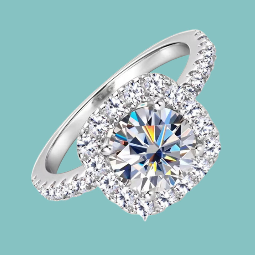 'Khloe' Halo Moissanite Ring