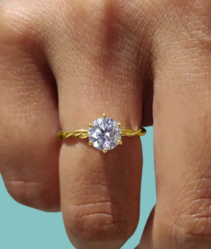 Elowen Twist Solitaire