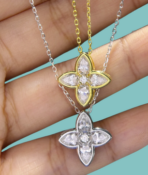 The Fleur Pendant