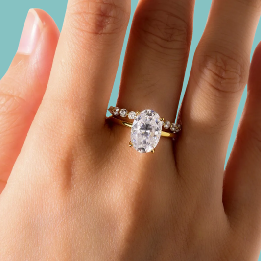 The Aurelia Oval Ring Set