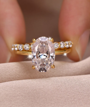 The Aurelia Oval Ring Set