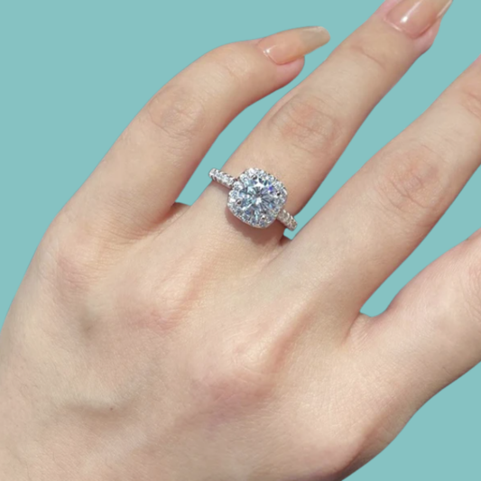 'Khloe' Halo Moissanite Ring