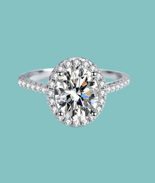 Oval Luxe Halo Ring